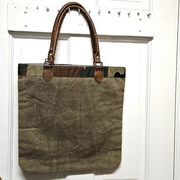 BNWT - Atelier Canvas Handbag 👜 😍 - Picture 2 of 4